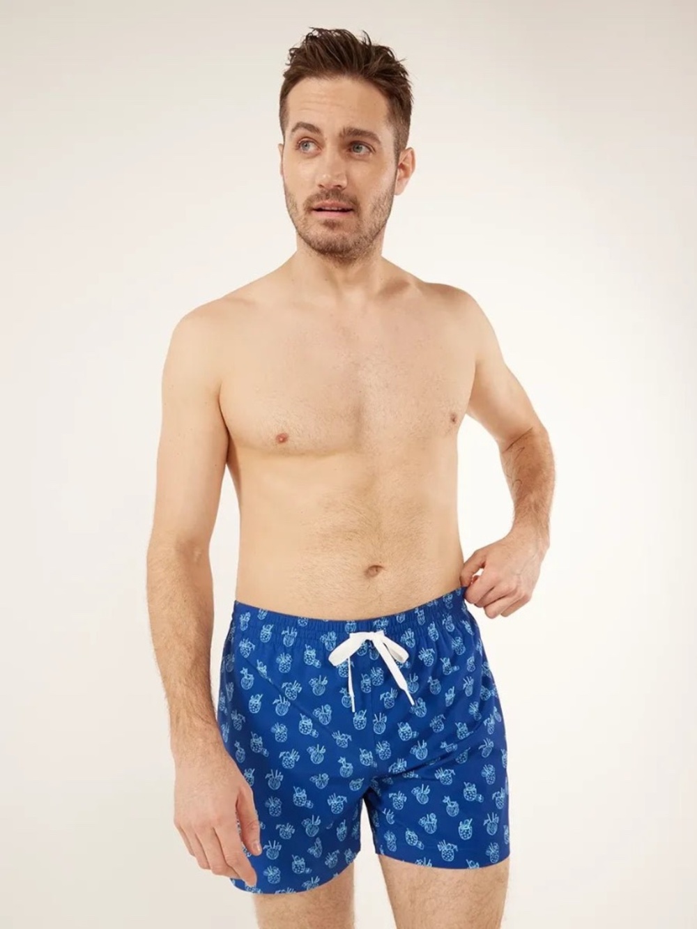 Chubbies Men’s Blue Coladas Swim Trunks Medium